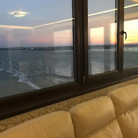 Penthouse Mamaia דירה *